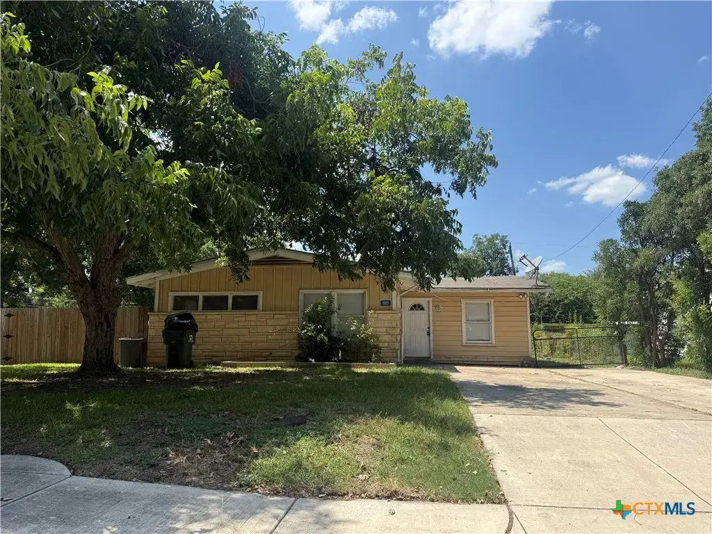 1105 Sycamore Street, San Marcos