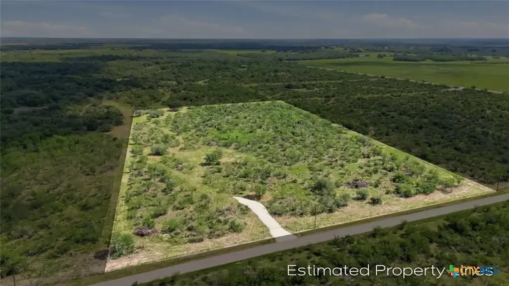 119 Machicek Rd, Goliad