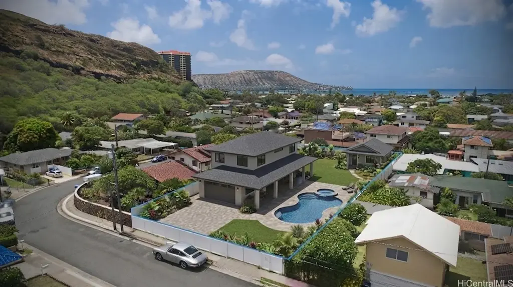 360 Dalene Way, Honolulu