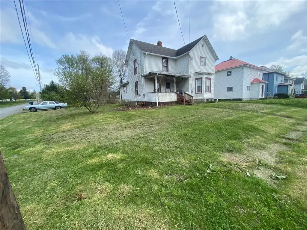 9805 Meadville Street , Cranesville Boro