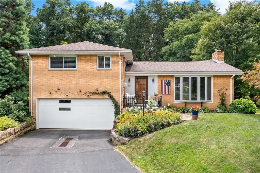 124 Oak Hills Manor, Penn