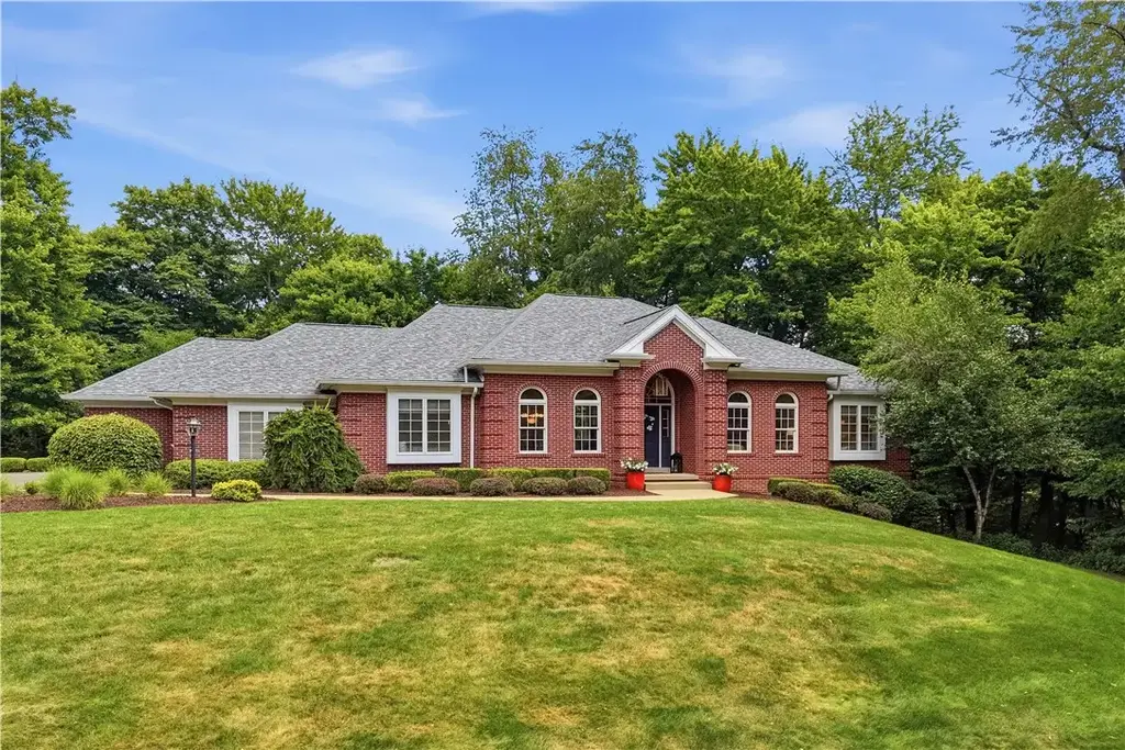 727 Franklin Road , Pine