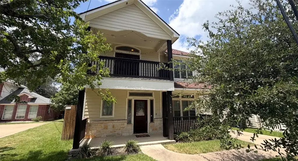 1611 Park Place, College Station
