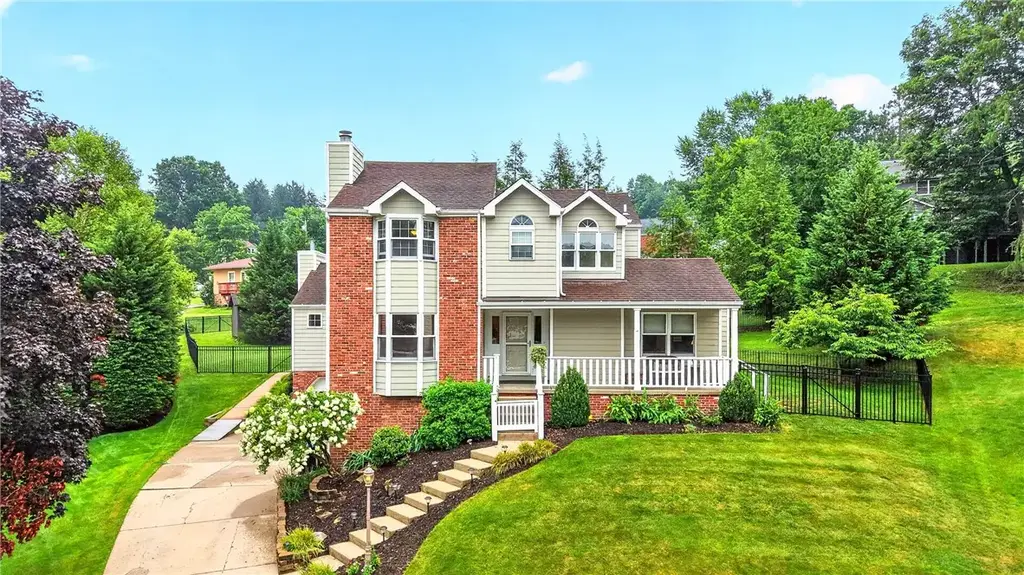 80 Donna Drive, McCandless
