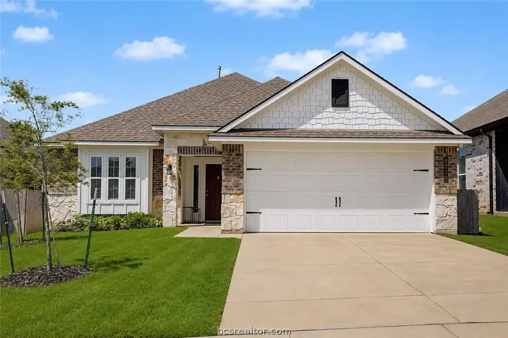 6220 Talladega Drive, College Station