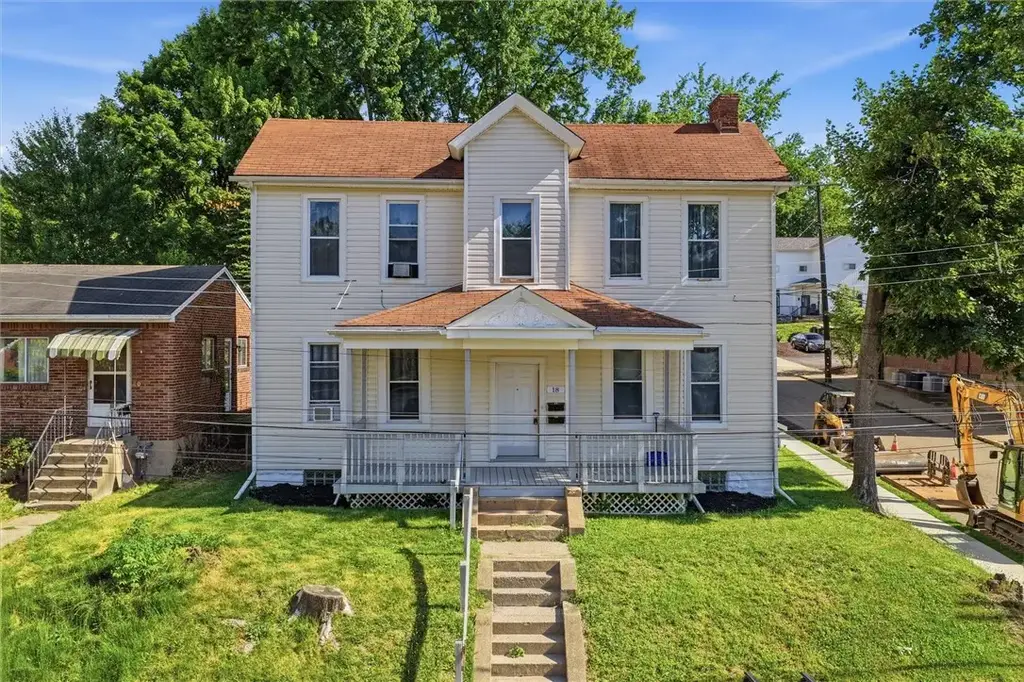 18 Walnut Street , Emsworth