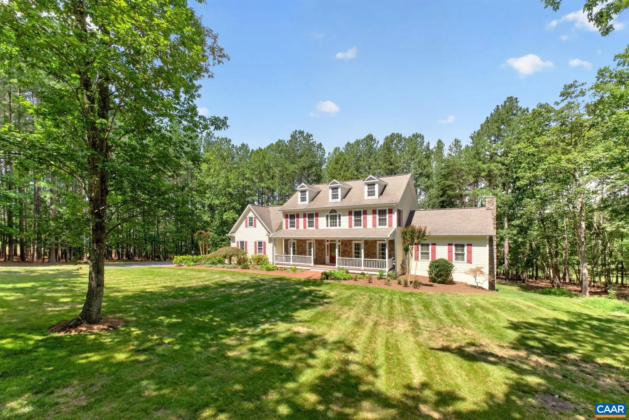 6325 Indian Ridge Dr, Earlysville