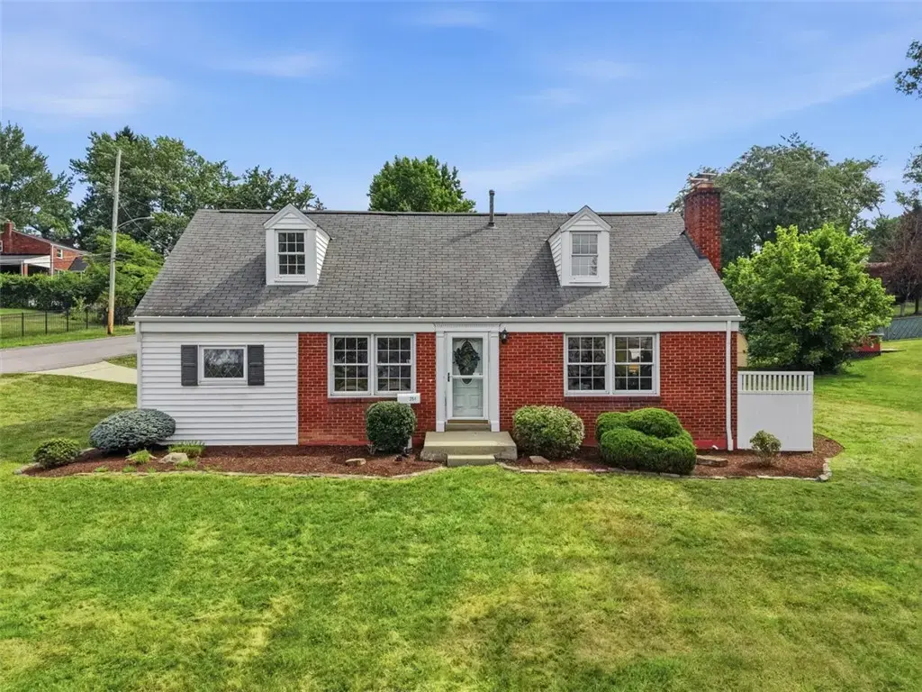 251 Horning Road , Bethel Park