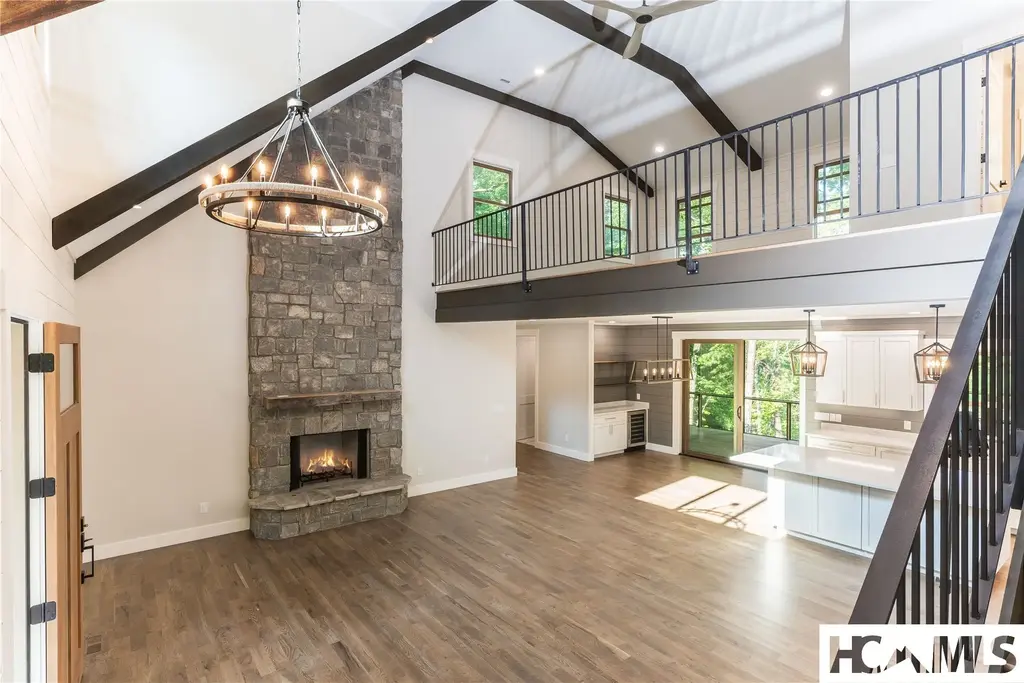 2707 Upper Whitewater Road, Sapphire