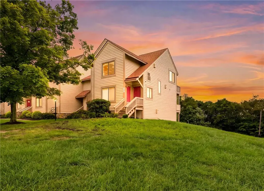 H12 Sunridge Drive, Seven Springs Resort