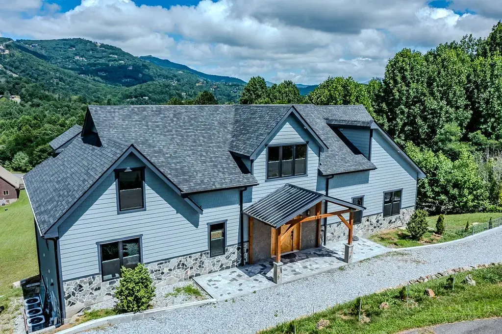 368 Fall Creek Meadows Lane, Elk Park