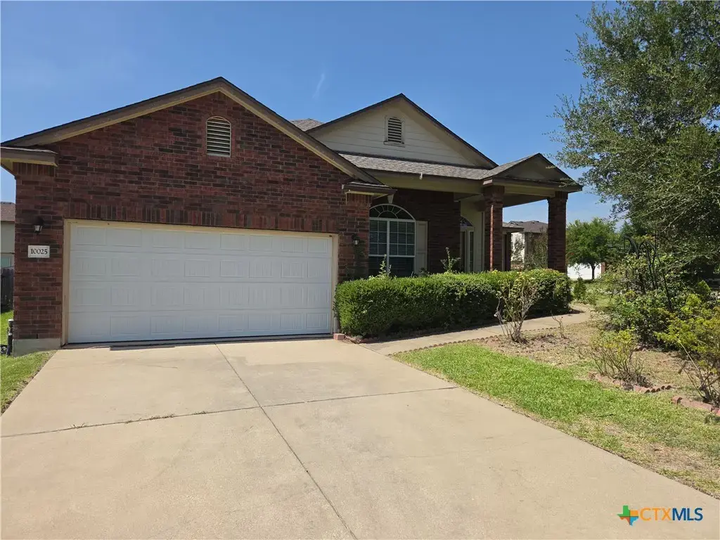 10025 Birch Tree Drive, Temple