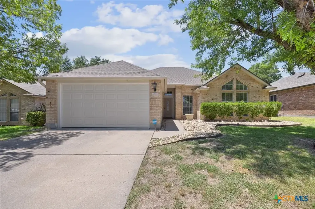 4318 Longhorn Trail, Temple