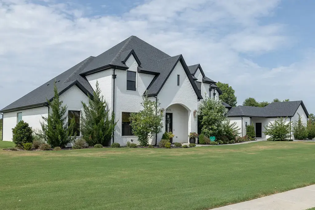 2572 Riverfront Lane, Fayetteville