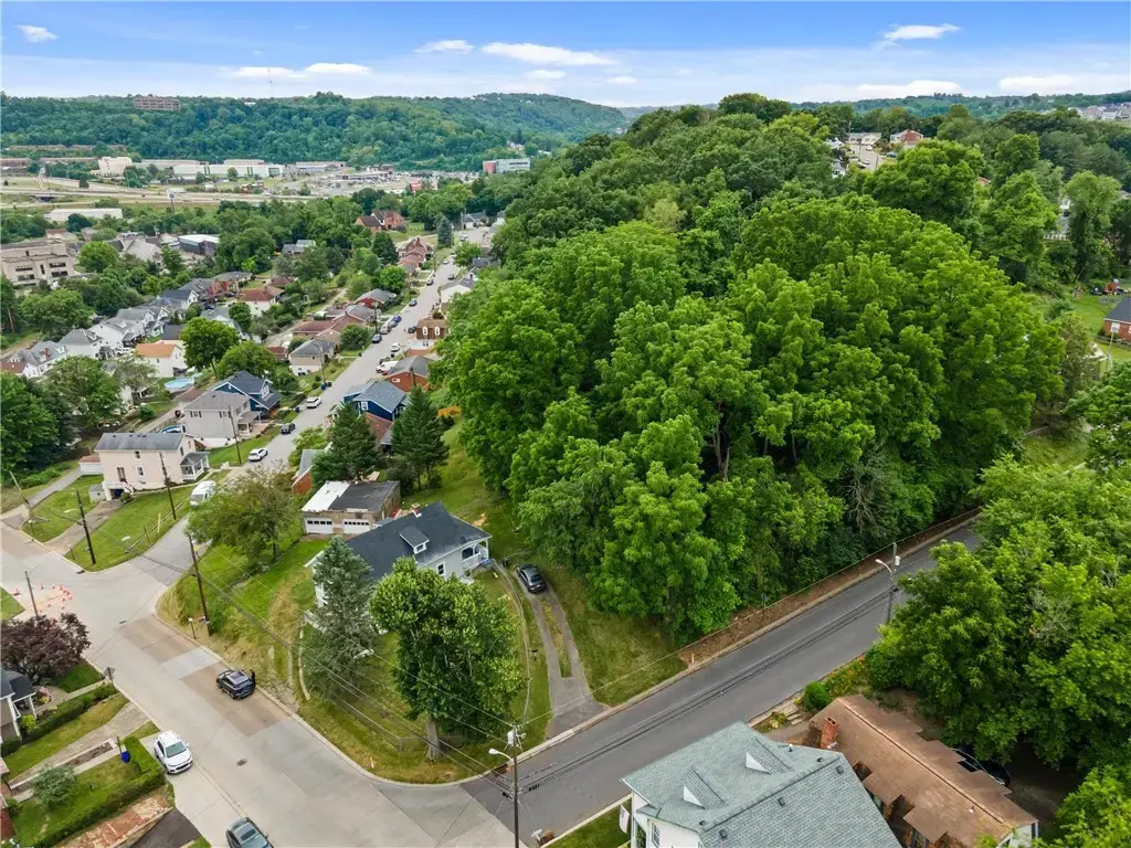 Wabash Avenue , Bridgeville