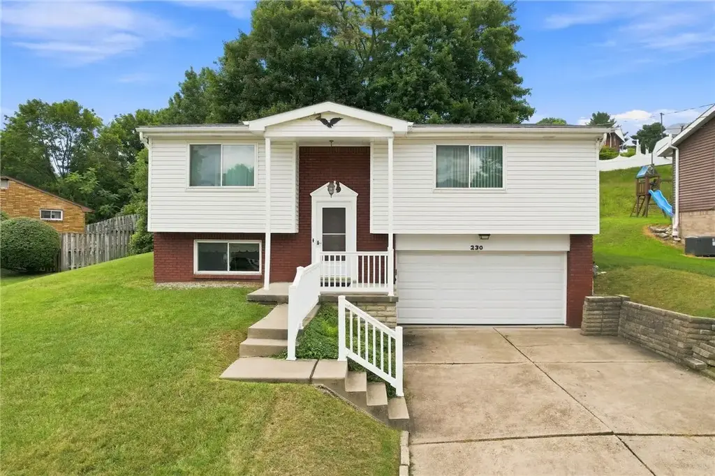 230 Arnold Drive , McKeesport