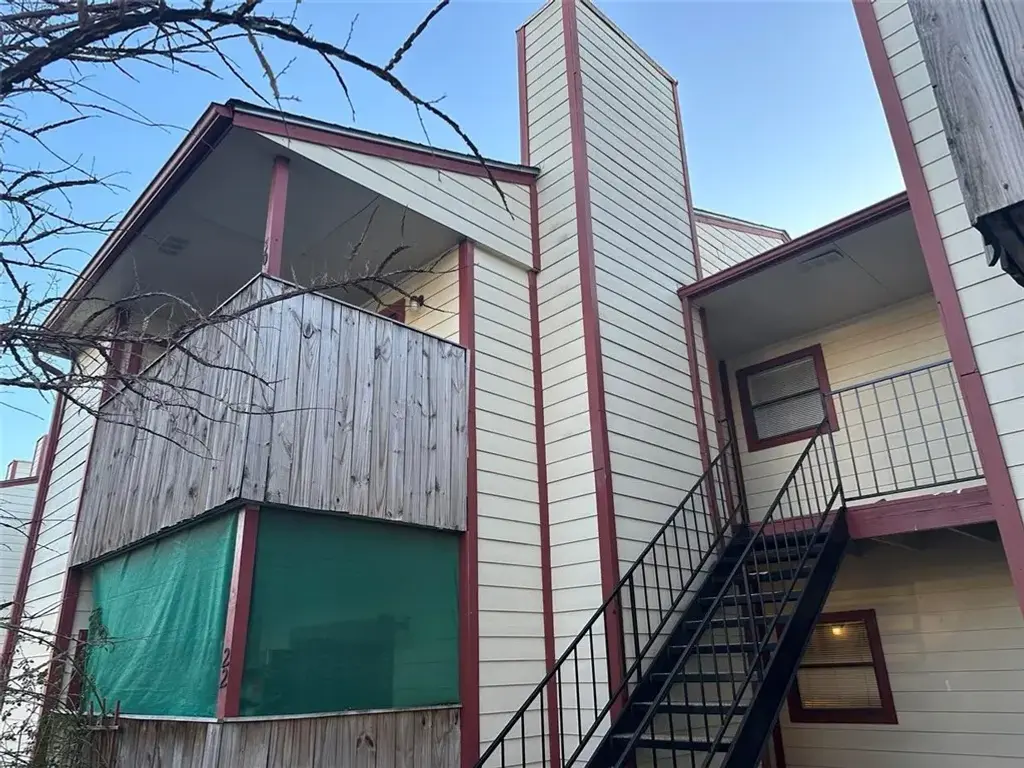 1107 Verde Drive 30, Bryan