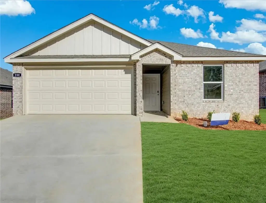 606 Sw Benton Avenue, Gravette