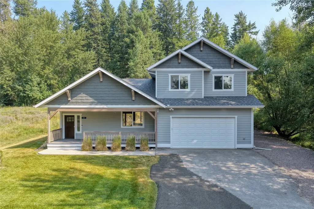 12 Cedar Pointe Loop, Columbia Falls