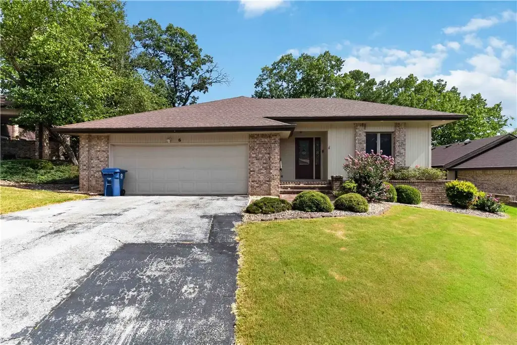 6 Teresa Drive, Bella Vista