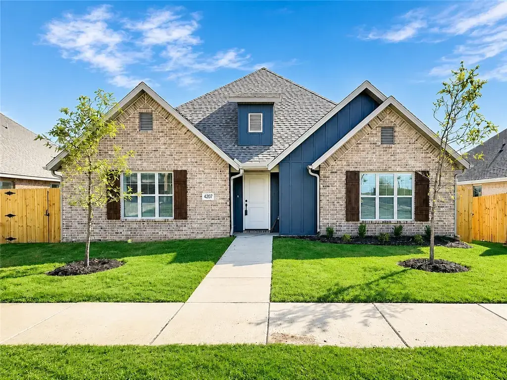4207 Sw Pawhuska Street, Bentonville