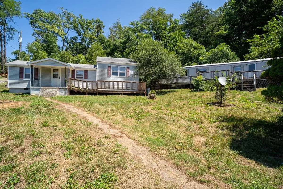 1185 Layne Pl, Crozet