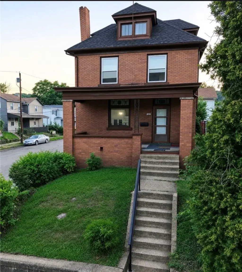 1201 3rd Avenue, Beaver Falls