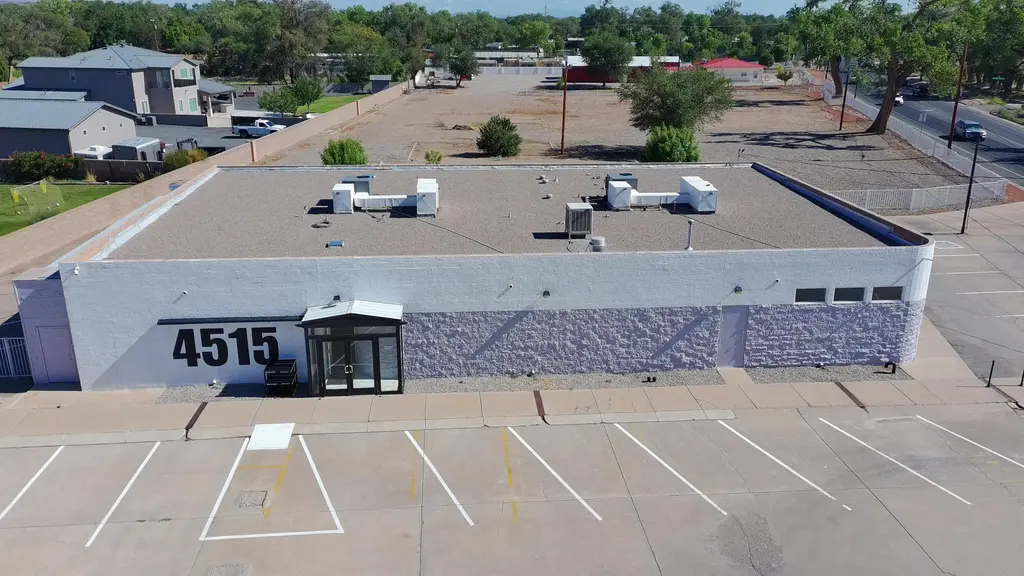 4515 Isleta Boulevard Sw, Albuquerque