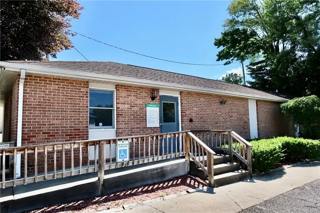 25 Linden Street , Stoneboro
