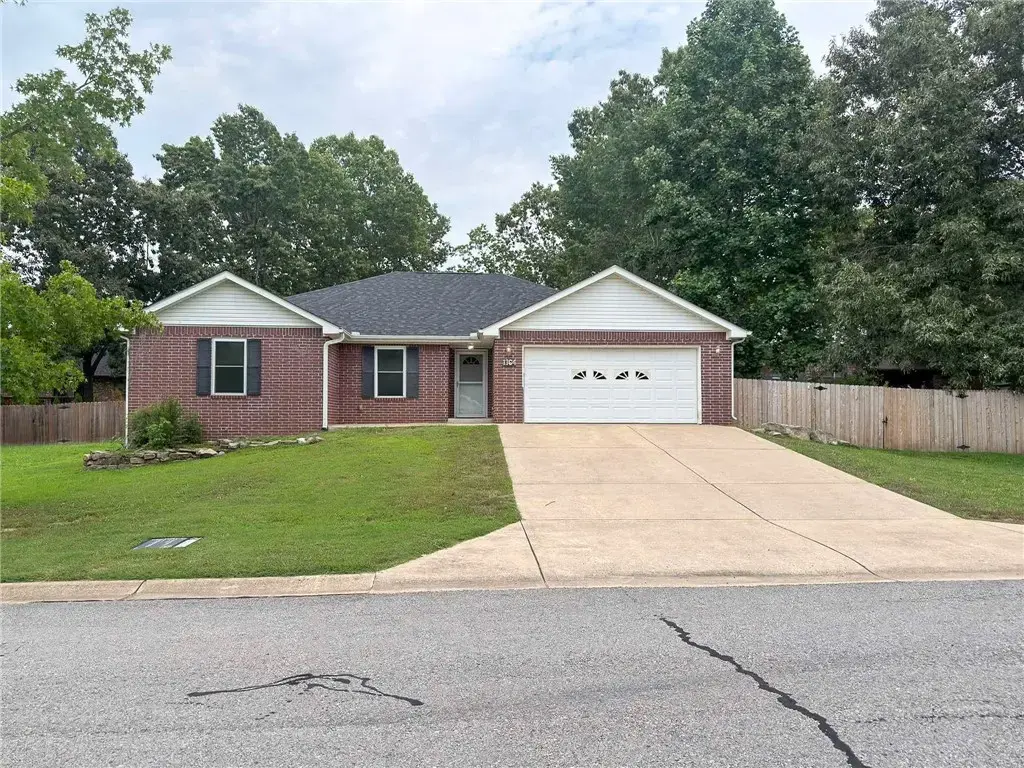 1364 Hampshire Circle, Mountain Home