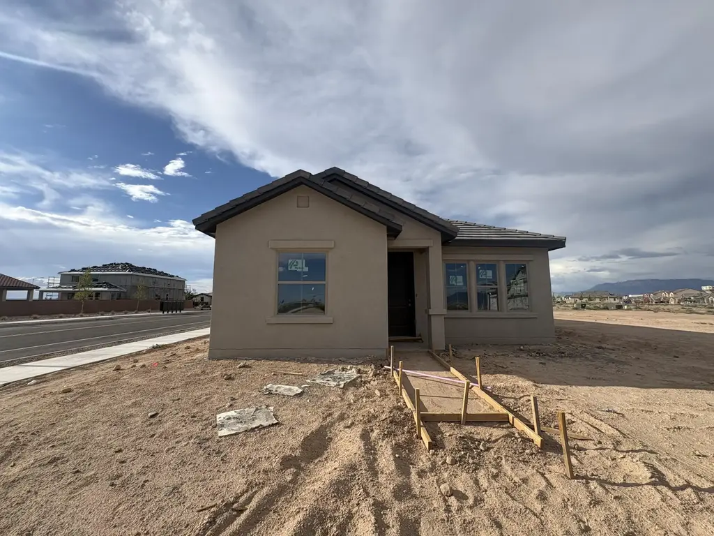 6120 Diebenkorn Drive Se, Albuquerque