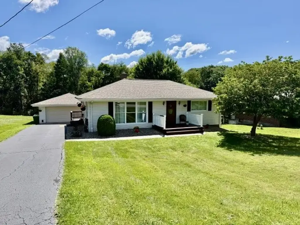 138 Sharon Drive , Twp of But NW
