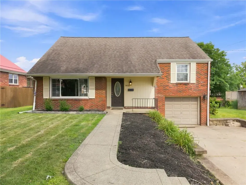 3832 Evergreen Drive, Monroeville