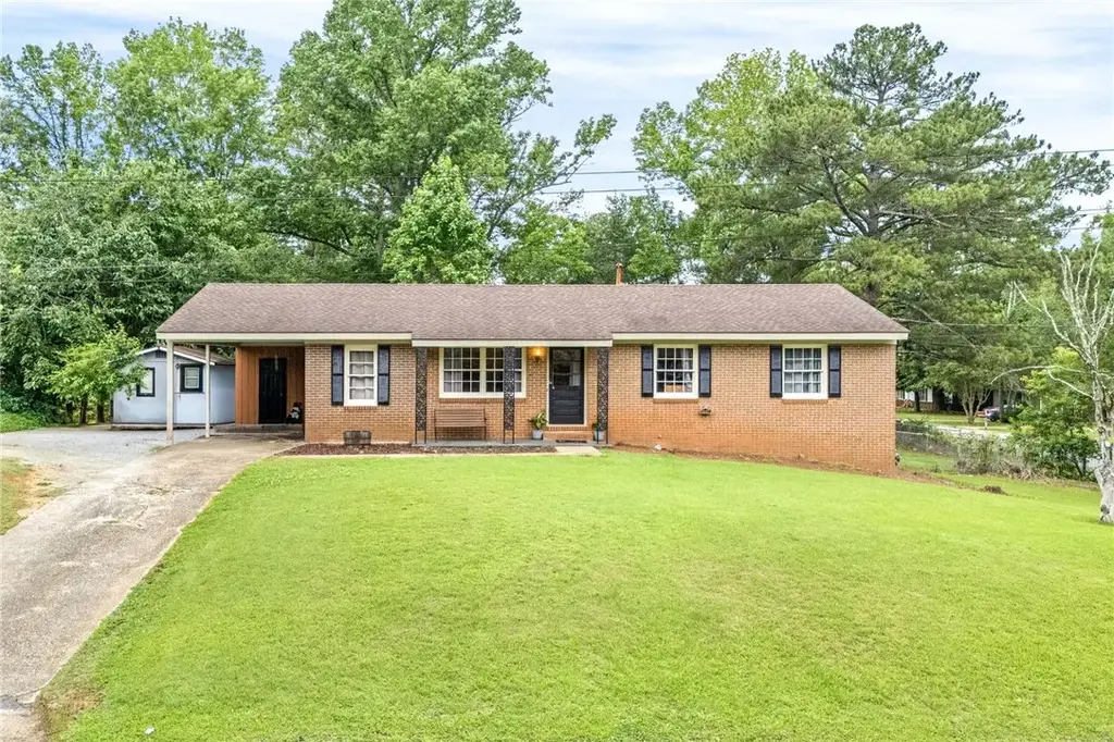 2500 Poplar St, Opelika