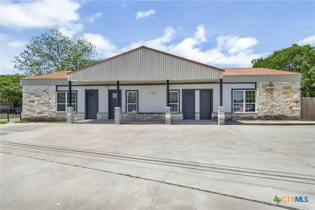 504 S 1st Street, Copperas Cove