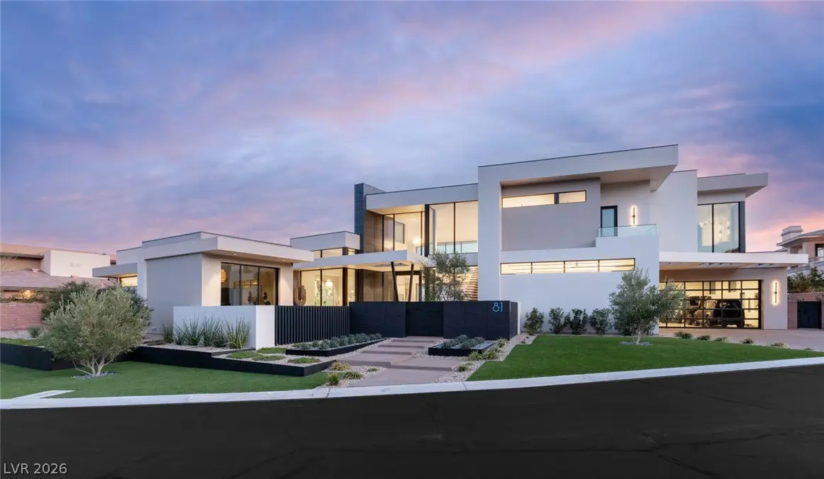 81 Hawk Ridge Drive, Las Vegas