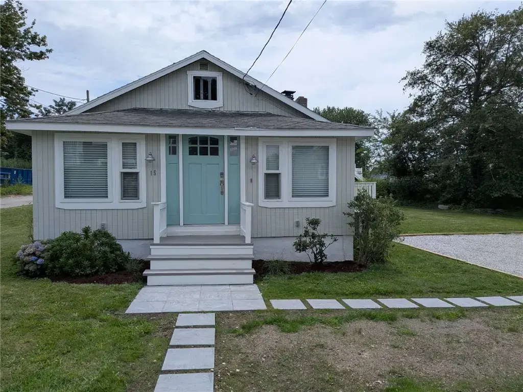 15 N Water St, Portsmouth