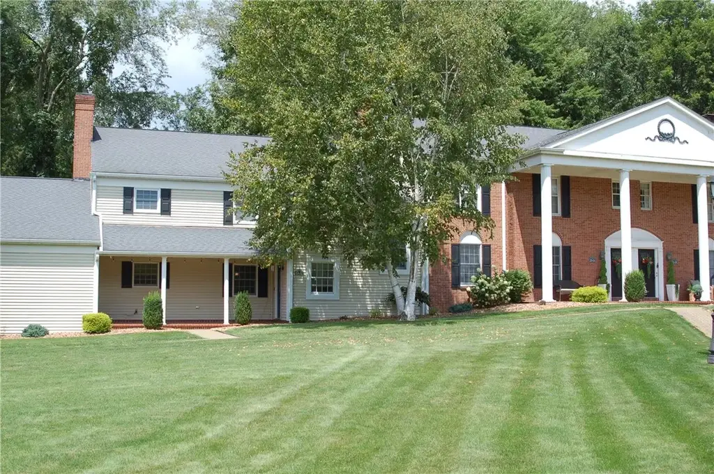 182 Windsor Ridge 51, Neshannock