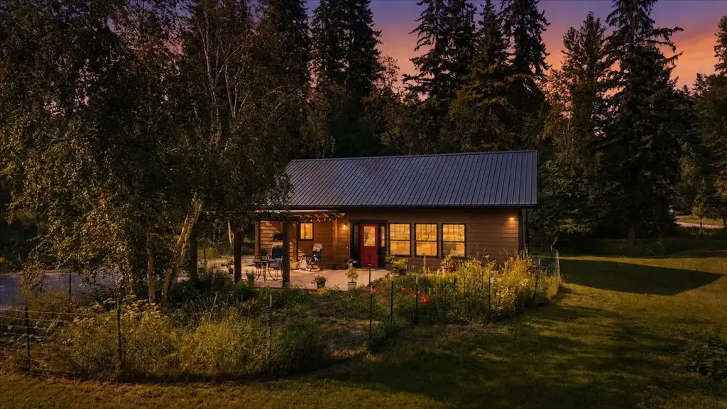 232 Toftum Lane, Columbia Falls