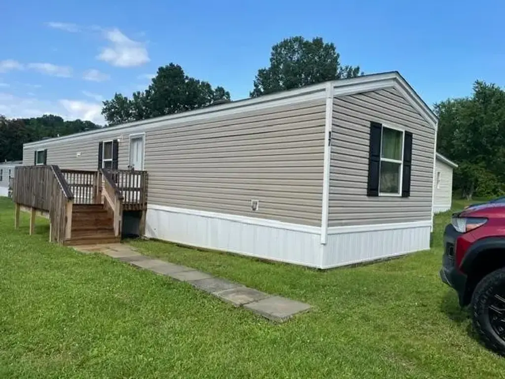 17 Shellie Street C-9, South Union