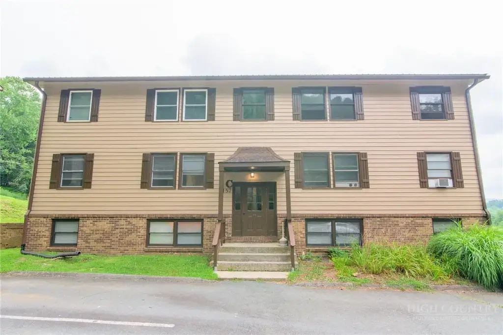 157 Stoneybrook Court # C6, Boone