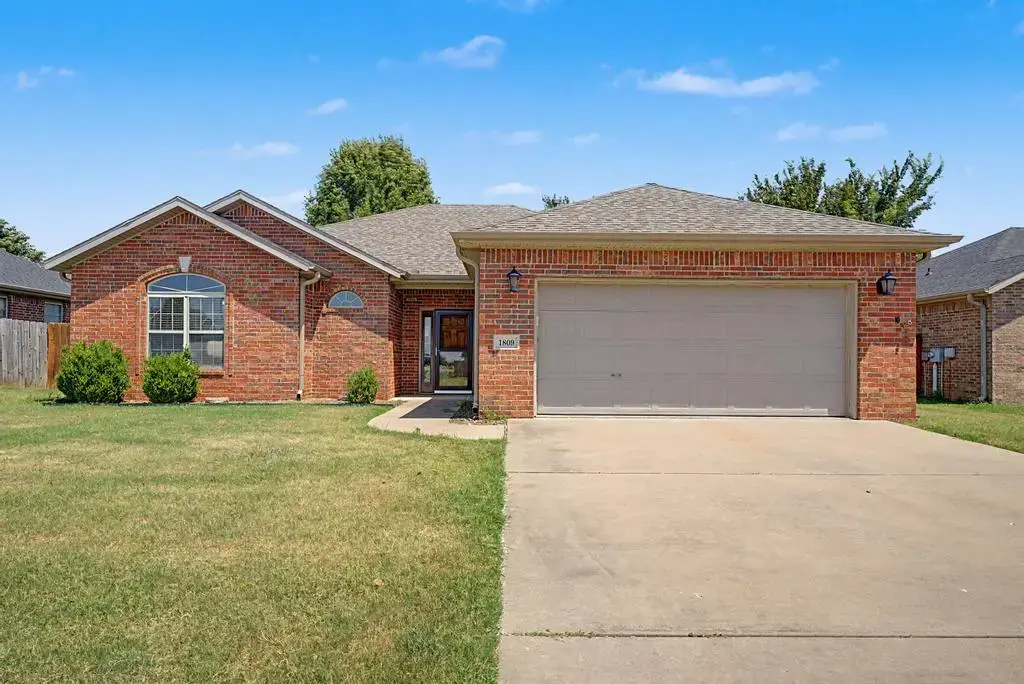 1809 Sw Elington Street, Bentonville