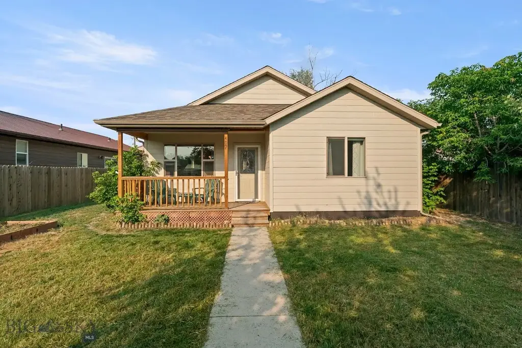 409 N Oak Street, Townsend