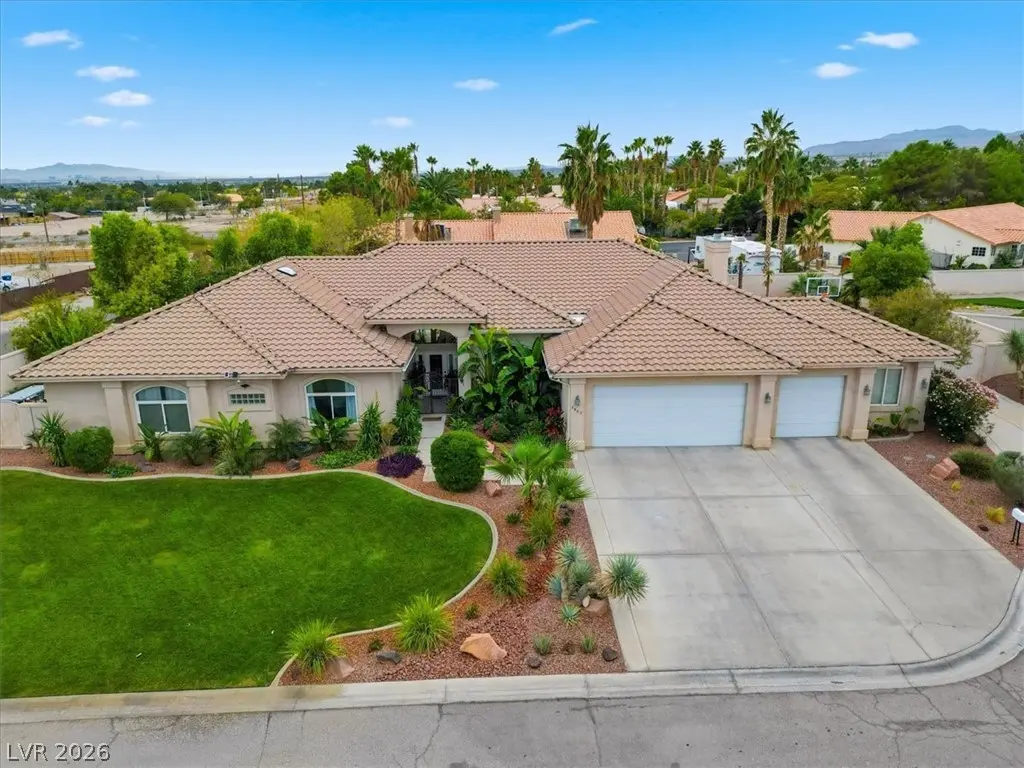 5865 N Juliano Road, Las Vegas