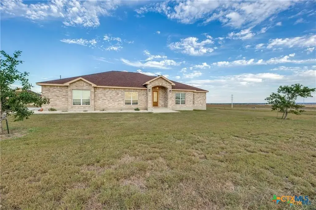 8177 Boenig Road, Seguin