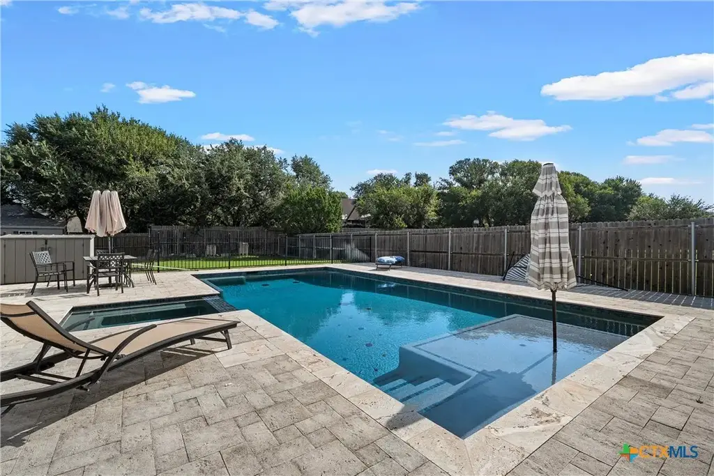 17 Vista De Luna Lane, Belton