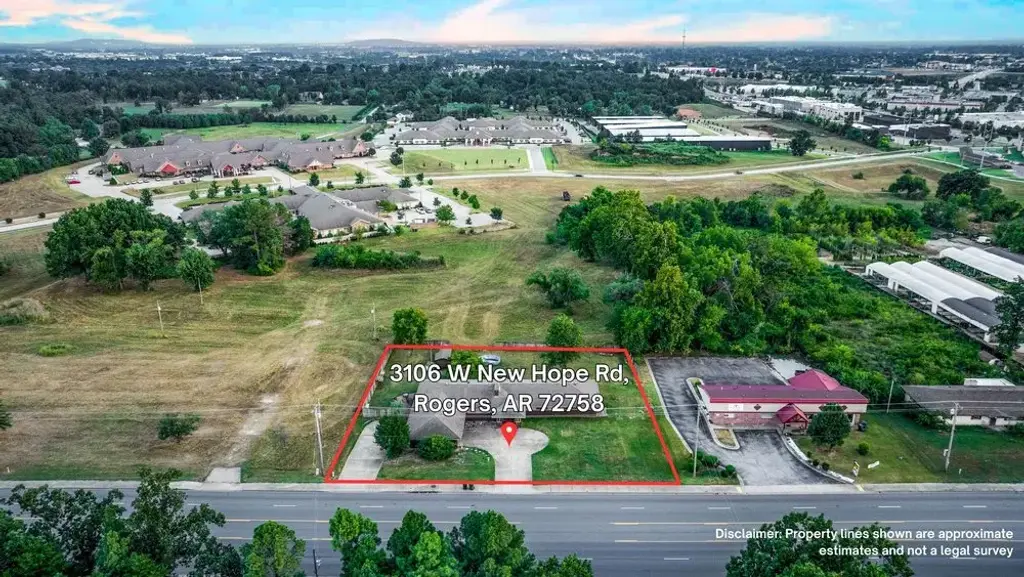 3106 W New Hope Road, Rogers