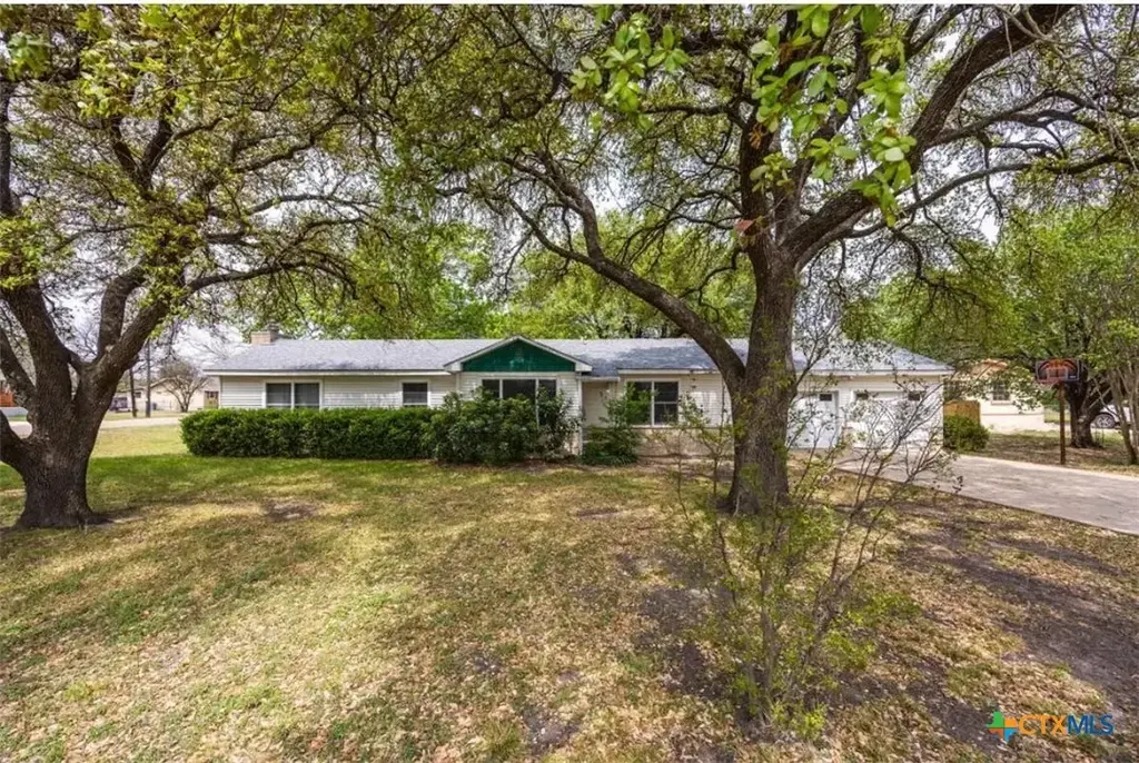 211 W Long Street, Elm Mott