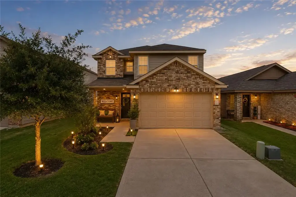 2049 Oakwood Forest Drive, Bryan