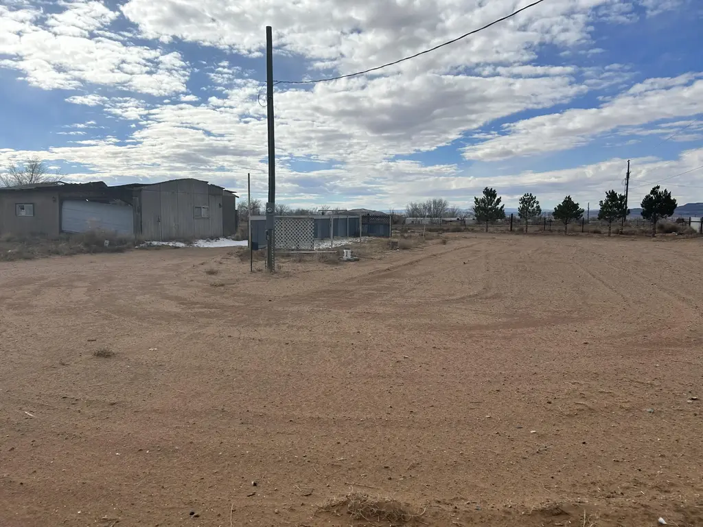 1 Dusty Rose Lane, Los Lunas